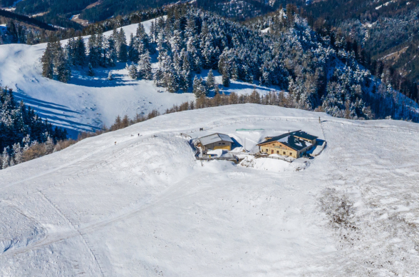 Das Almreserlhaus im Winter, © NB/Wegerbauer